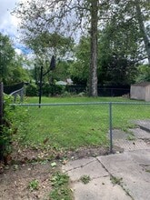 12036 San Jose Ave in Redford, MI - Building Photo - Building Photo