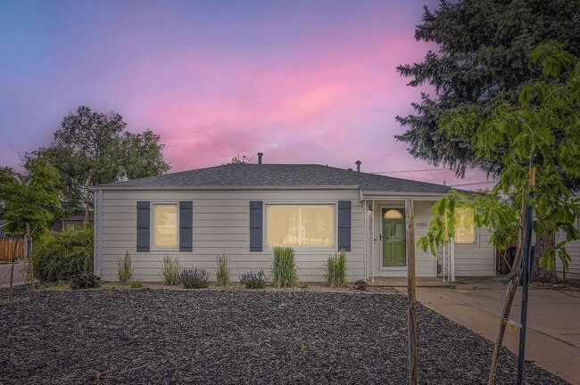 5090 Tejon St