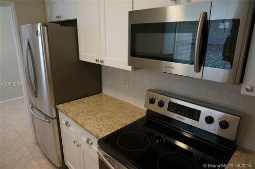 2643 Grant St-Unit -2F in Hollywood, FL - Building Photo