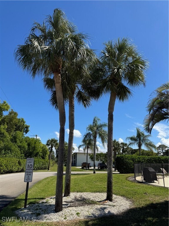 property at 1101 Rosemary Ct