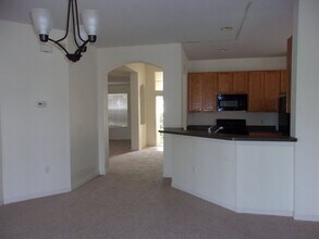 8761 Fetterbush Ct in Brooksville, FL - Foto de edificio - Building Photo