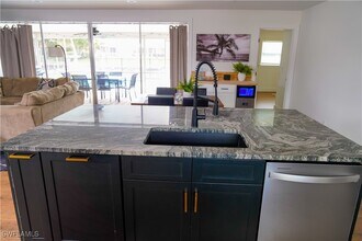 4842 Triton Ct W in Cape Coral, FL - Building Photo - Building Photo