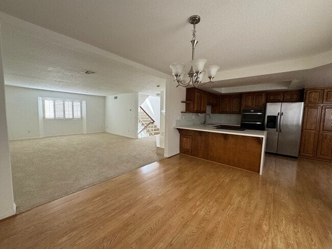 property at 1307 W 7th St