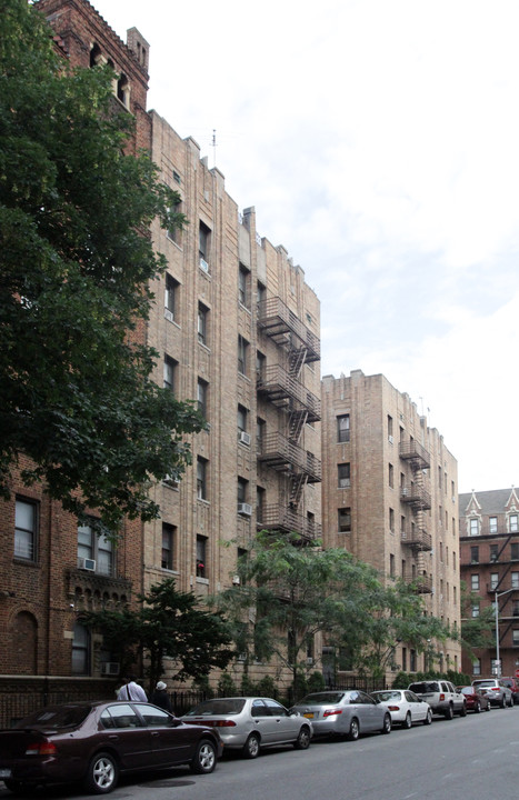 50 E 19TH ST in Brooklyn, NY - Foto de edificio