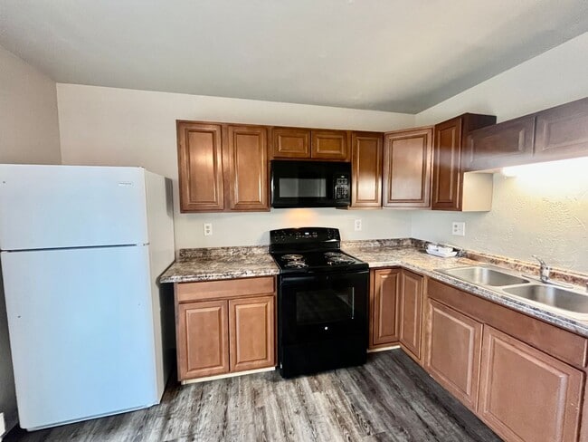 property at 1154 Darby St