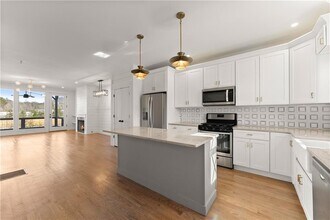 35 Cottonwood St in Clayton, GA - Building Photo - Building Photo