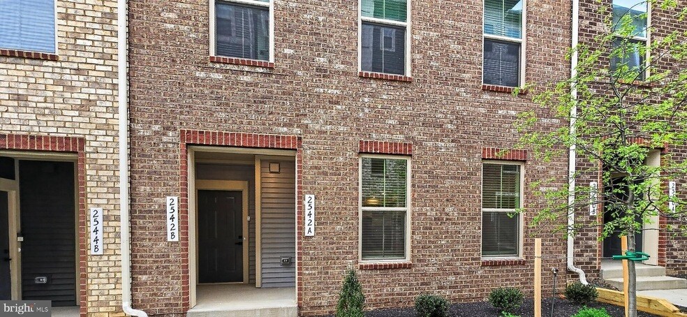 2542 -A Verona Pl in Ellicott City, MD - Foto de edificio