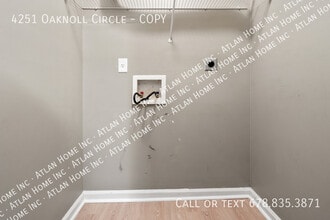 4251 Oaknoll Cir in Duluth, GA - Building Photo - Building Photo