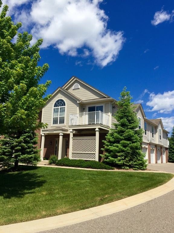 property at 20211 Chesapeake Cir
