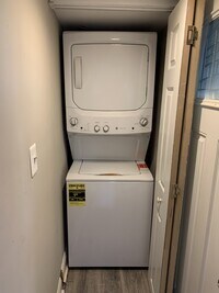 2506 Druid Hill Ave photo'