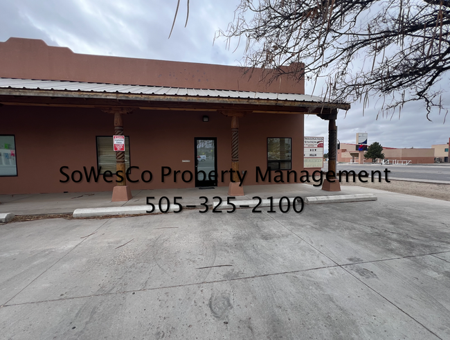 property at 216 N 1st St