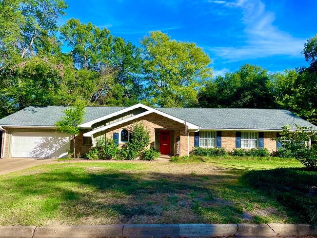 3216 Brookside Dr in Tyler, TX - Building Photo - Building Photo