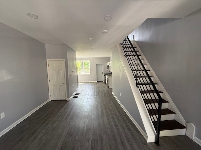 1018 S Frazier St in Philadelphia, PA - Building Photo