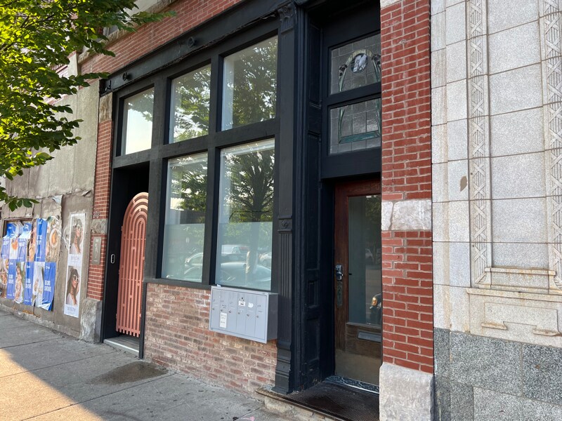 2712 W North Ave, Unit 3F in Chicago, IL - Foto de edificio