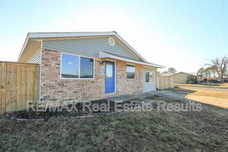 1314 W Margaret Pl in Rogers, AR - Building Photo - Building Photo