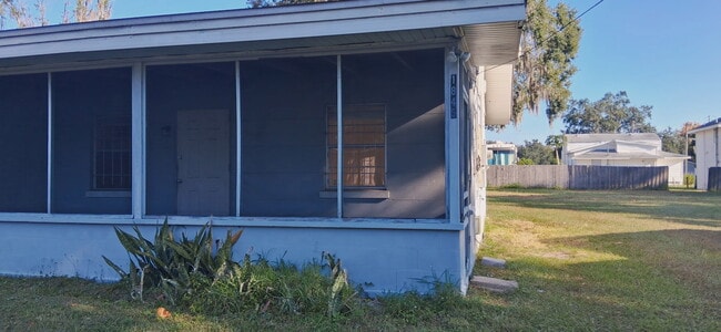 property at 1845 Orangewood Ave SW