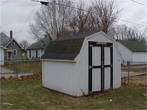 1222 S 10th St in Terre Haute, IN - Building Photo - Building Photo