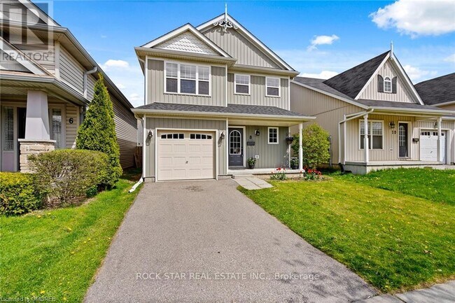 8 Chicory Cresent in St Catharines, ON - Building Photo - Building Photo