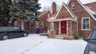 17390 Albion Ave in Detroit, MI - Building Photo
