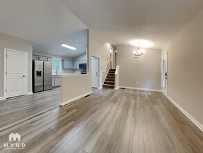 373 Bakers Bridge Cir in Douglasville, GA - Foto de edificio - Building Photo