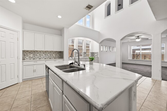 property at 5519 Jay Thrush Dr