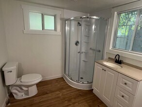 1220 Garrison Ave in Port Orchard, WA - Building Photo - Building Photo