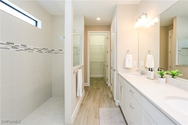 property at 9716 Everglades Dr