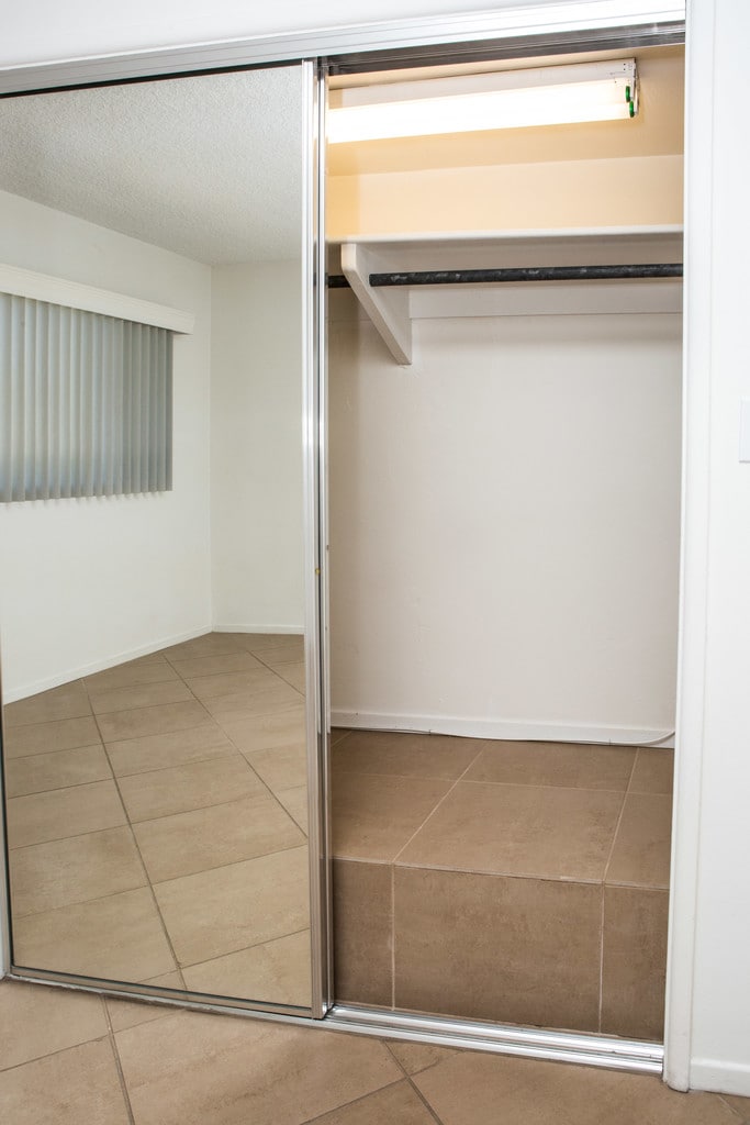 Thornhill Amapola Apartment Homes Palm Springs, CA Apartments For Rent