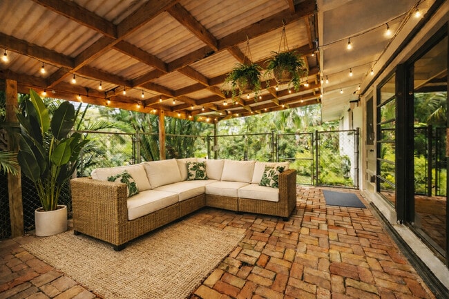 2512 Sugar Loaf Ln in Fort Lauderdale, FL - Building Photo - Building Photo