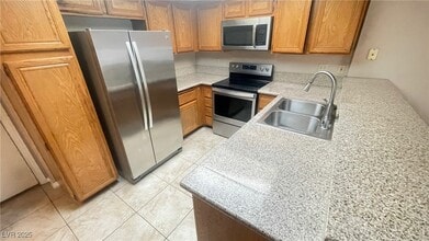 8900 Antioch Way in Las Vegas, NV - Building Photo - Building Photo