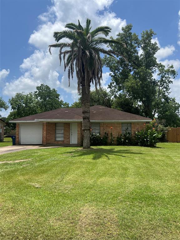 property at 208 Sands St