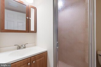 4021 Fairfax Center Hunt Trail in Fairfax, VA - Building Photo - Building Photo