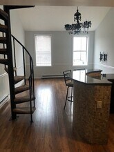 228 Bloomfield St-Unit -#12 in Hoboken, NJ - Building Photo - Building Photo