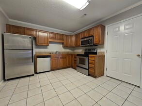 588 Dockery Ln in Fayetteville, AR - Foto de edificio - Building Photo