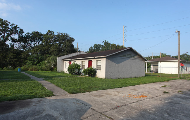 Manor Creek Villas in Lakeland, FL - Building Photo - Building Photo