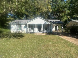 5106 Blacksmith Dr in Memphis, TN - Building Photo