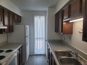215 Postoffice St, Unit 302 in Galveston, TX - Building Photo - Building Photo