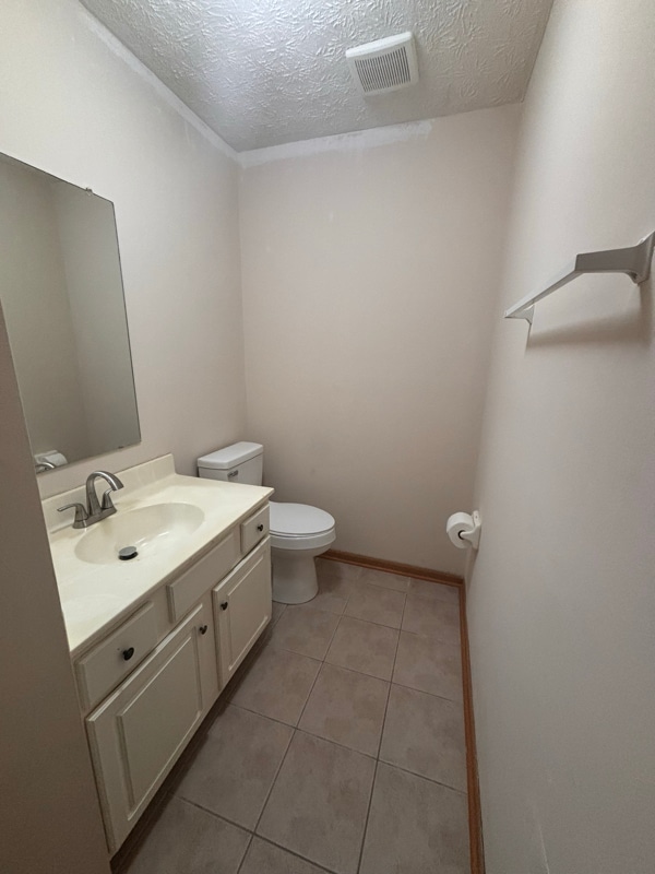 3064 Sawdust Ln in Dublin, OH - Foto de edificio - Building Photo