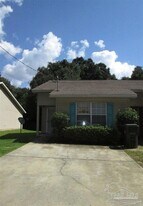 8464 Kipling St in Pensacola, FL - Building Photo