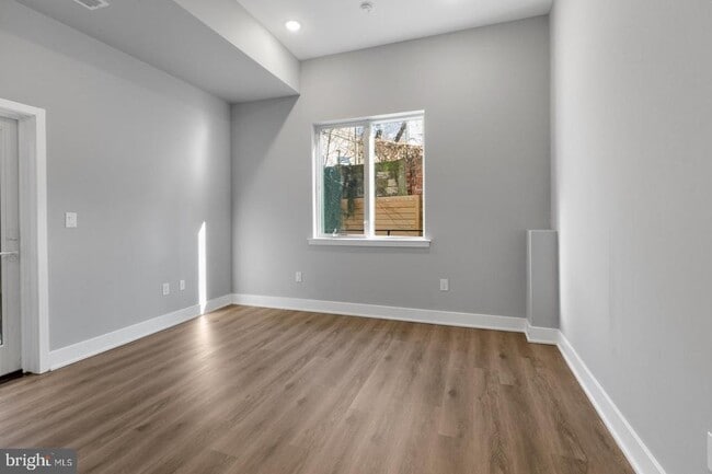 2119 N Front St in Philadelphia, PA - Building Photo - Building Photo