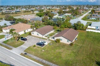 3215 Skyline Blvd in Cape Coral, FL - Building Photo - Building Photo