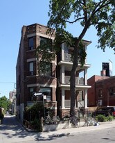 10 Boustead Ave in Toronto, ON - Building Photo
