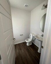 2812 Burnt Mill Rd in Lexington, KY - Foto de edificio - Building Photo