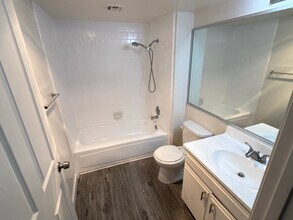 5405 Kester Ave in Los Angeles, CA - Building Photo - Building Photo