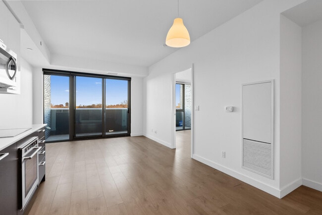 The Westwood in Toronto, ON - Building Photo - Building Photo