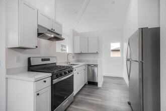 188 Gosnell Way, Unit 188 Gosnell Way # 1 in San Marcos, CA - Building Photo - Building Photo