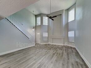 8751 Ridge Mile Dr in San Antonio, TX - Building Photo - Building Photo