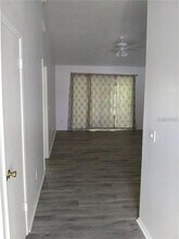 227 Creekside Way in Orlando, FL - Building Photo - Building Photo