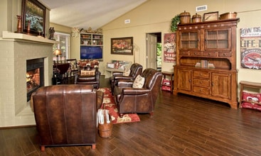50 Broadmoor Ln in Sky Valley, GA - Building Photo - Building Photo