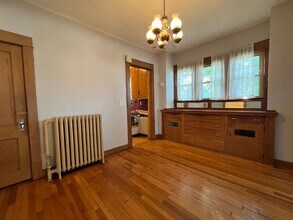 1330 Selby Ave in St. Paul, MN - Building Photo - Building Photo
